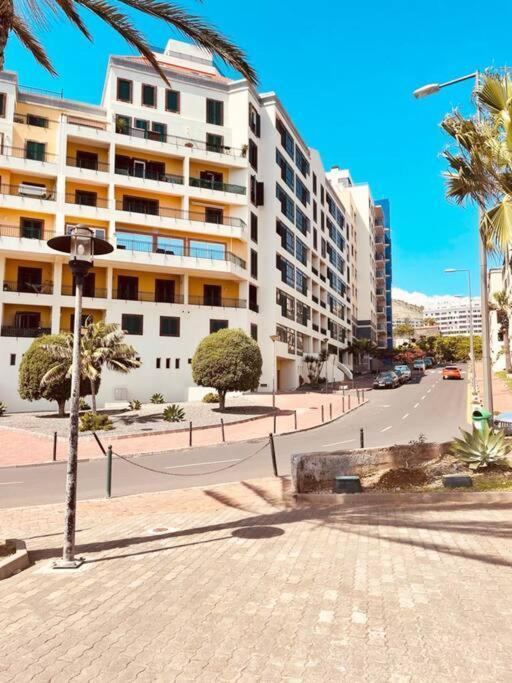 Seaview Apartment Walking To The Beach Funchal  Exterior photo
